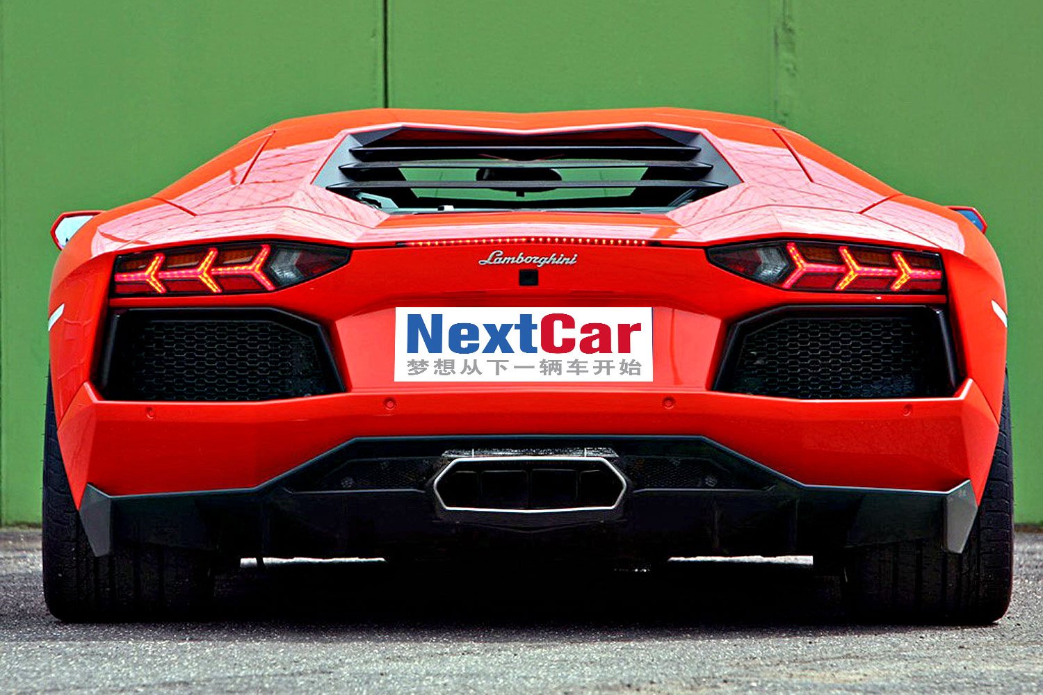 Aventador外觀圖